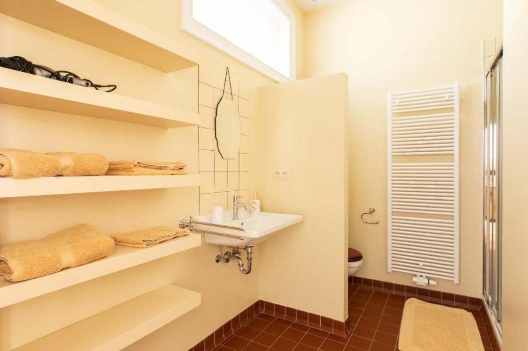 Pauline Loveling Apartment With Quiet Garden And 2 Bathrooms Antwerpen Eksteriør bilde